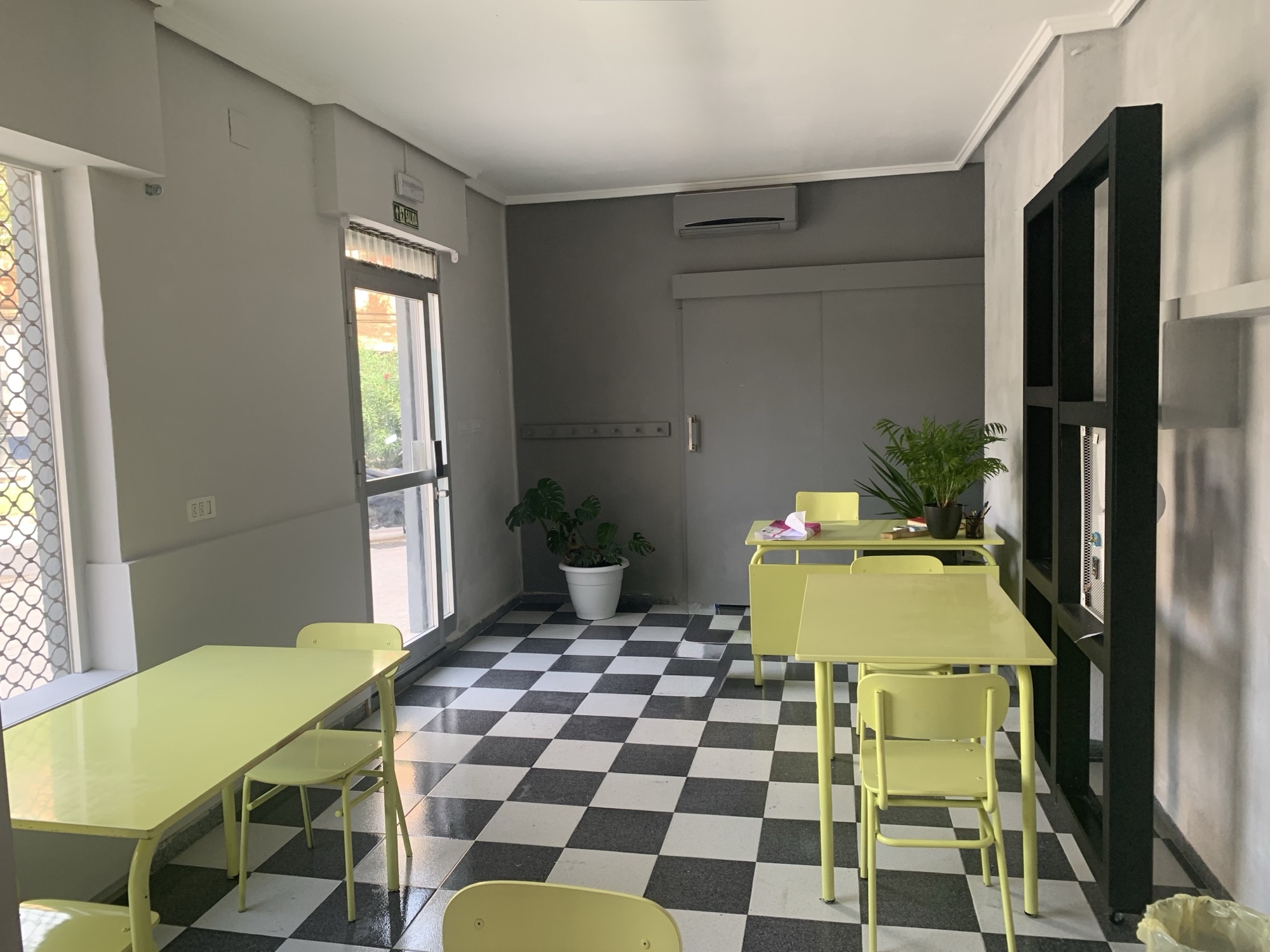Aula de Àrea 82 Centro de Estudios en Valencia